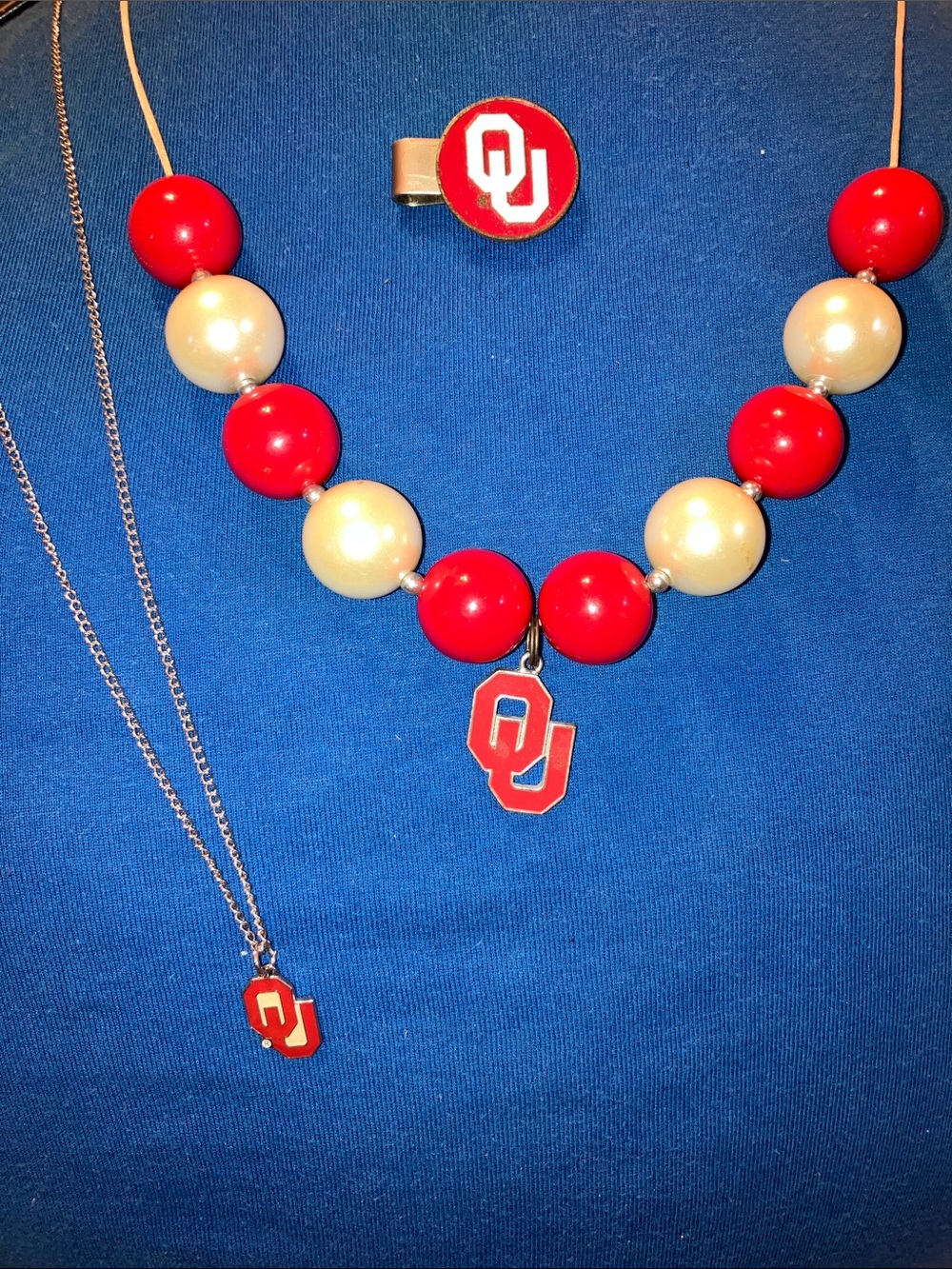 3 pc. Lot - Forever 21 Red and Cream Beaded OU & Logo Necklace & OU Hat Pin